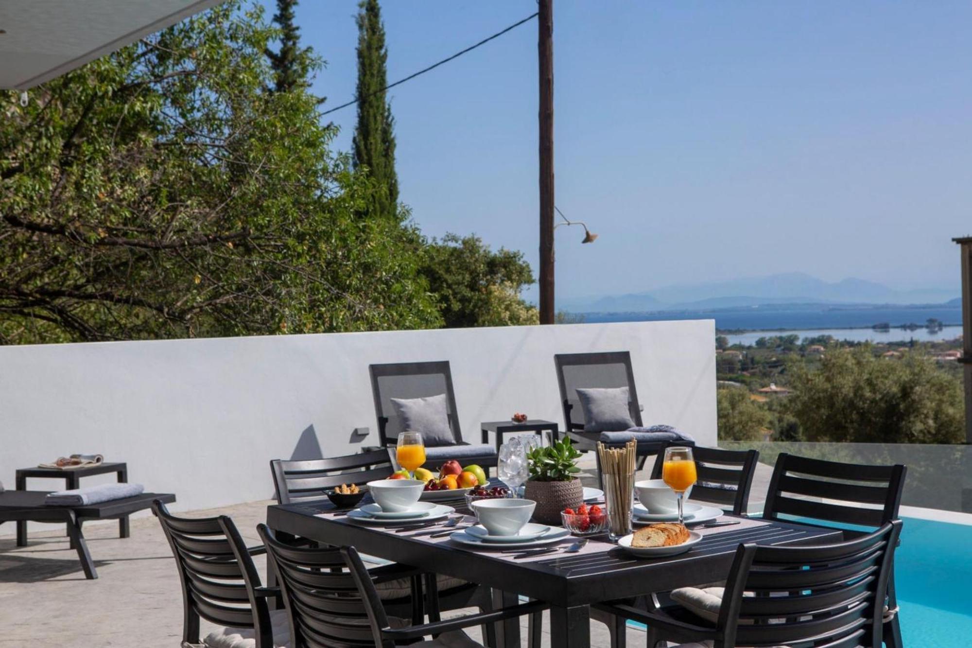 Villa Aloft Luxury Lefkada - Heated Pool *