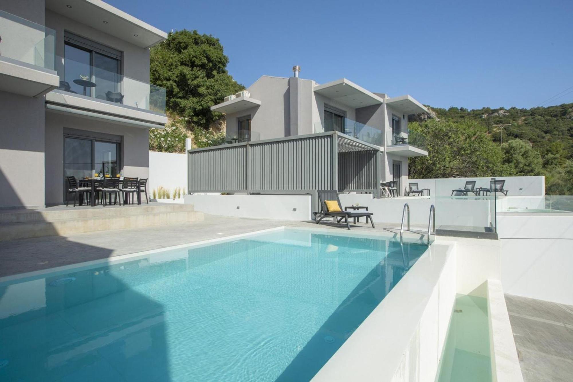Villa Aloft Luxury Lefkada - Heated Pool *