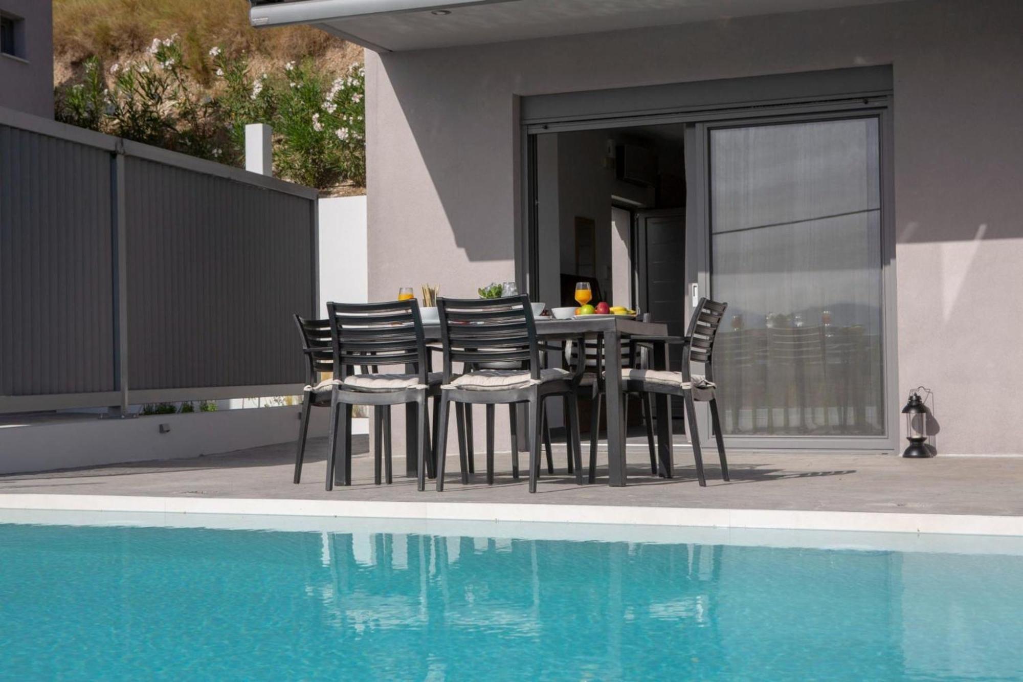 Aloft Luxury Lefkada - Heated Pool Vila